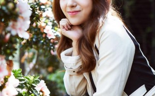 ai换脸女解说rita，